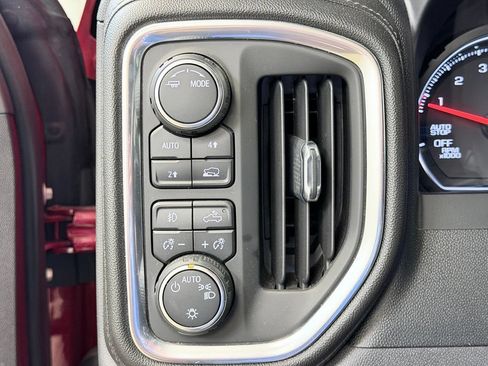 Used 2021 Chevrolet Silverado 1500 RST w/ Convenience Package II AWD/4WD image 36