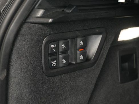 Used 2026 BMW X7 xDrive40i AWD/4WD image 58