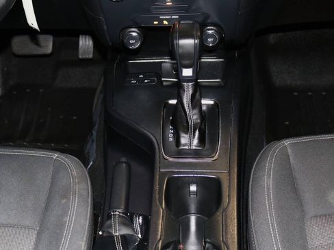 Used 2019 Ford Ranger XL w/ Equipment Group 101A Mid RWD image 35