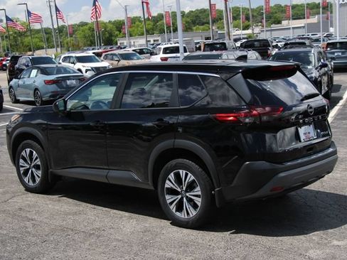 Certified 2023 Nissan Rogue SV AWD/4WD image 3