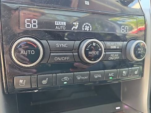 Used 2021 Subaru Ascent Touring w/ Popular Package #2A AWD/4WD image 28