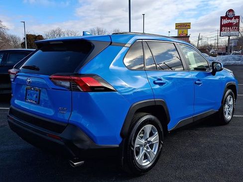 Used 2019 Toyota RAV4 XLE w/ All Weather Liner Package image 6