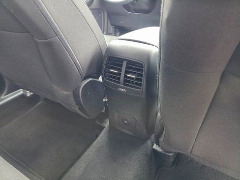 Used 2024 Ford Escape Active AWD/4WD image 15