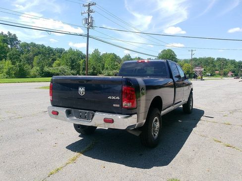 Used 2012 RAM 2500 ST w/ Chrome Appearance Group AWD/4WD image 9