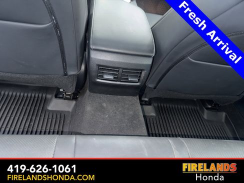 Used 2024 Lexus IS 350 F Sport image 25