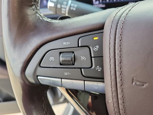 Used 2024 Cadillac Escalade Sport Platinum w/ LPO, ONYX Package image 22