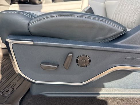 Used 2024 Ford F250 Limited image 10