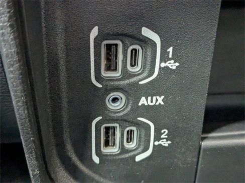 Used 2024 RAM 2500 Big Horn image 22