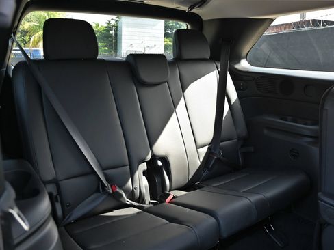 Used 2026 Hyundai Palisade SEL FWD image 23