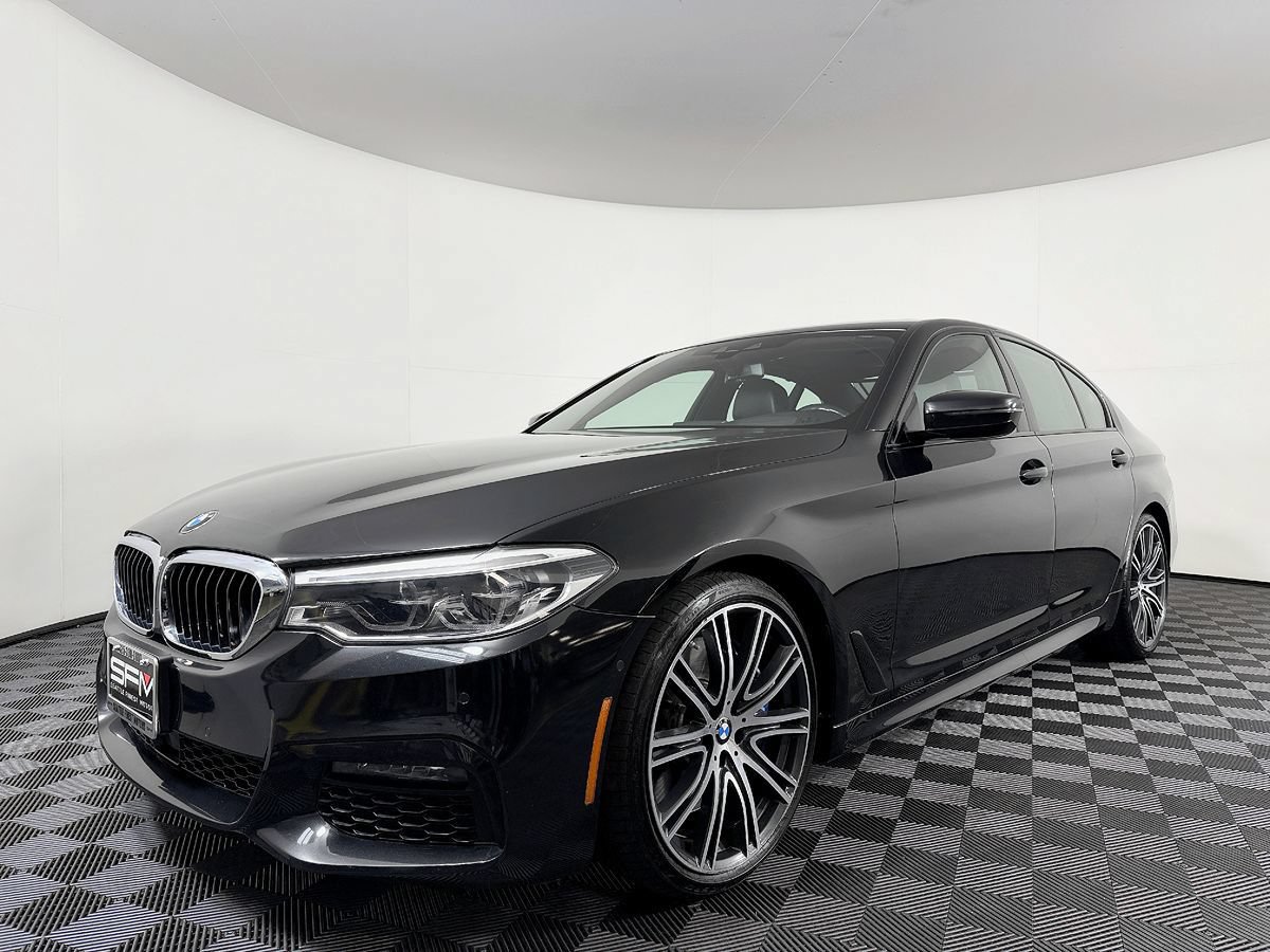 Used 2019 BMW 540i w/ M Sport Package RWD image 2