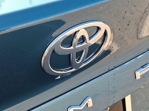 New 2026 Toyota Camry XLE AWD/4WD image 19