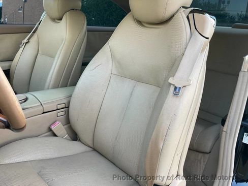 Used 2009 Mercedes-Benz CL 550 4MATIC image 16