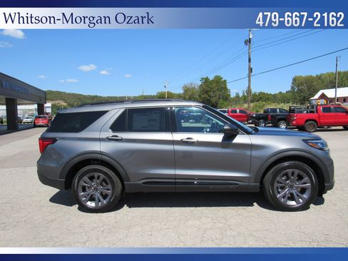 New 2026 Ford Explorer Active w/ Active Comfort Package AWD/4WD image 18