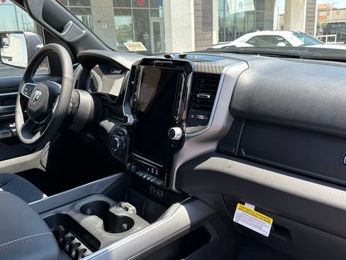 New 2026 RAM 1500 Big Horn AWD/4WD image 12