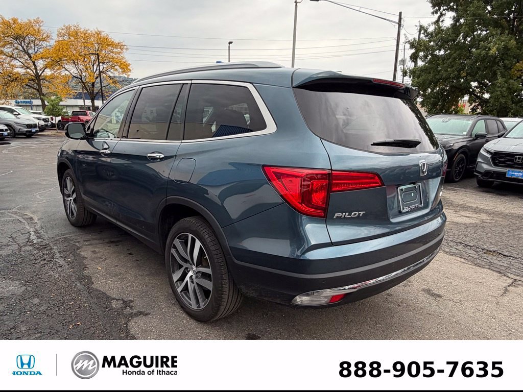 Used 2018 Honda Pilot Touring image 2