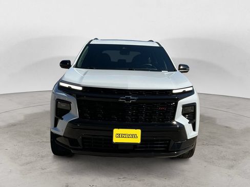 Certified 2026 Chevrolet Traverse RS w/ LPO, Floor Liner Package AWD/4WD image 2