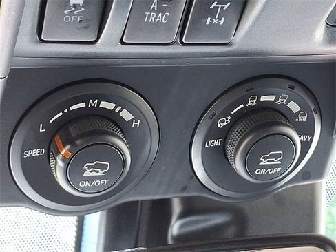 Used 2021 Toyota 4Runner Venture w/ Moonroof Package image 27