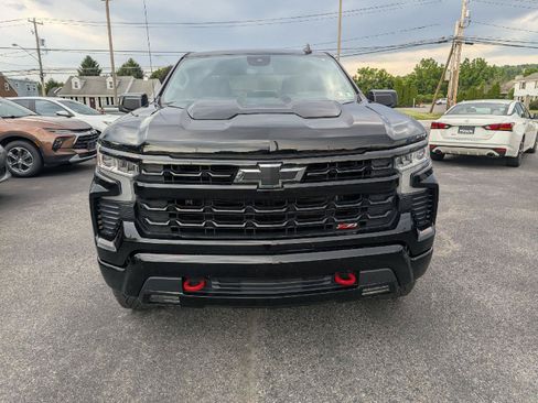 Used 2024 Chevrolet Silverado 1500 LT Trail Boss AWD/4WD image 2