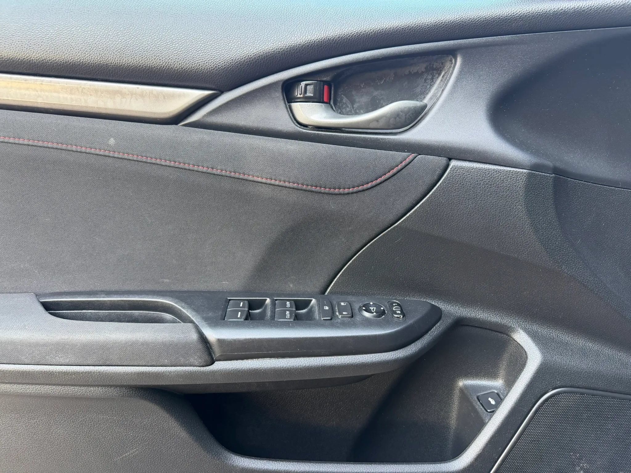 Used 2019 Honda Civic Si image 9