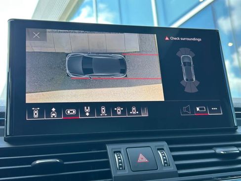 Used 2023 Audi SQ5 Premium Plus image 31