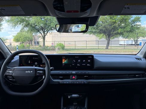 Used 2025 Kia K4 LXS image 35