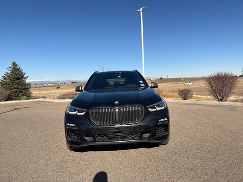 Used 2021 BMW X5 M50i w/ Premium Package image 2