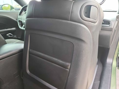 Used 2022 Dodge Challenger R/T Scat Pack RWD image 16