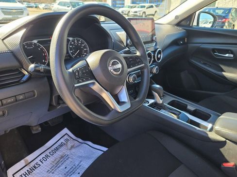 Used 2024 Nissan Sentra SV image 8