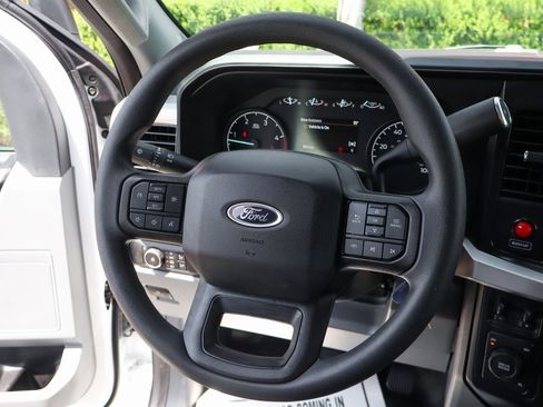 Used 2024 Ford F450 XL w/ XL Chrome Package image 23