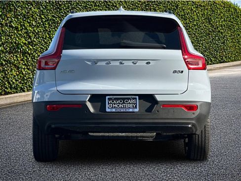 New 2026 Volvo XC40 B5 Plus w/ Protection Package Premier AWD/4WD image 5