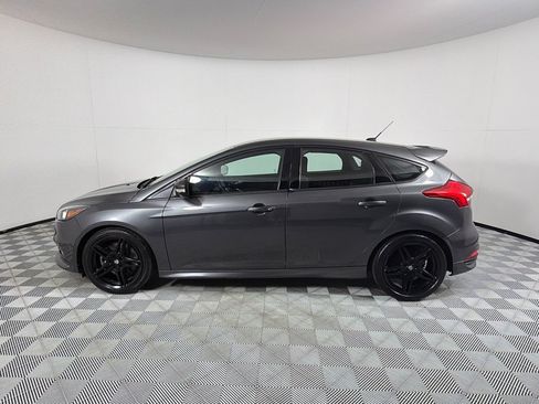Used 2016 Ford Focus ST FWD image 8