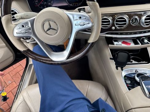 Used 2020 Mercedes-Benz S 560 Sedan image 4