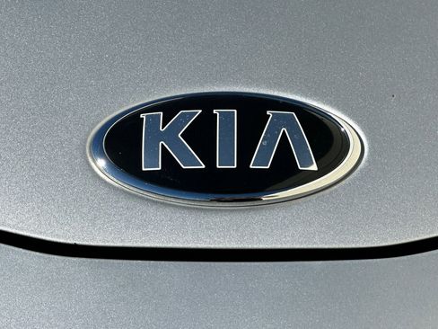 Used 2021 Kia Soul LX image 36