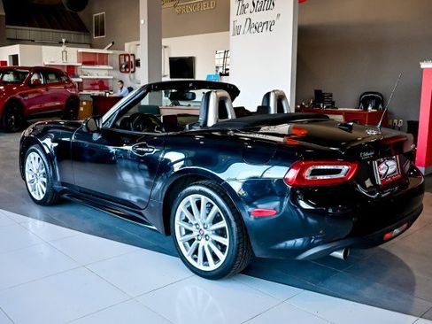 Used 2019 FIAT 124 Spider Lusso w/ Convenience Group image 13