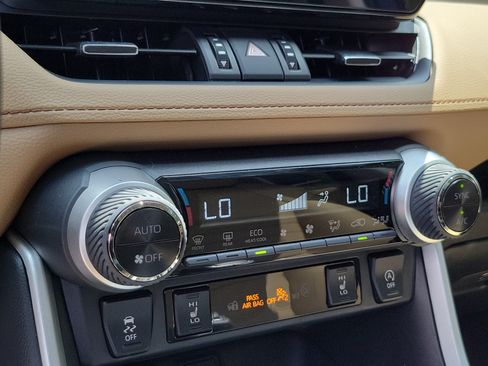 Used 2025 Toyota RAV4 XLE Premium w/ Weather Package FWD image 12