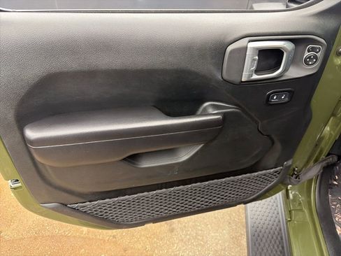 Used 2021 Jeep Wrangler Unlimited Sport image 10