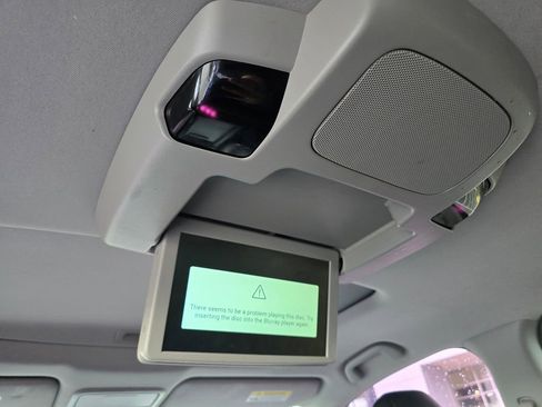 Used 2019 Honda Pilot Touring image 58