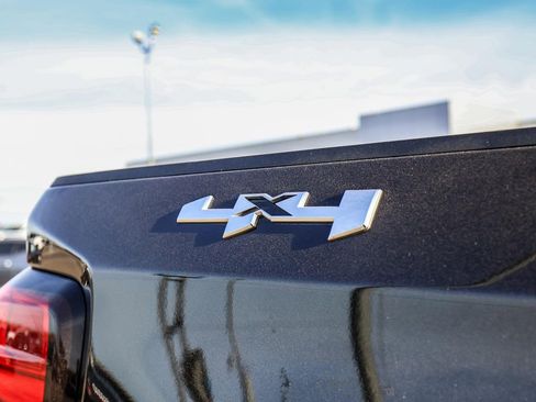 Used 2019 GMC Sierra 1500 SLT image 11