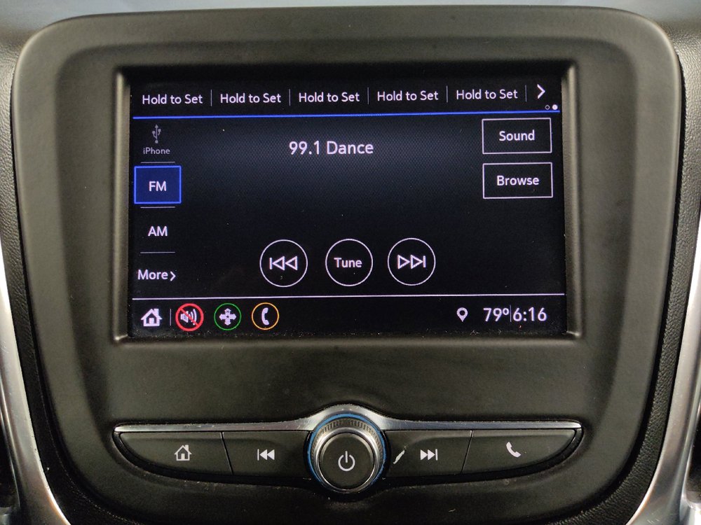 Used 2021 Chevrolet Equinox LS FWD image 25