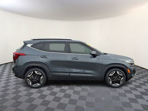 Certified 2024 Kia Seltos SX w/ SX Sunroof Package image 10