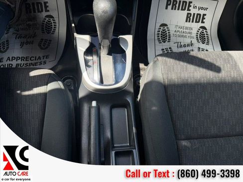Used 2017 Honda Fit LX image 22