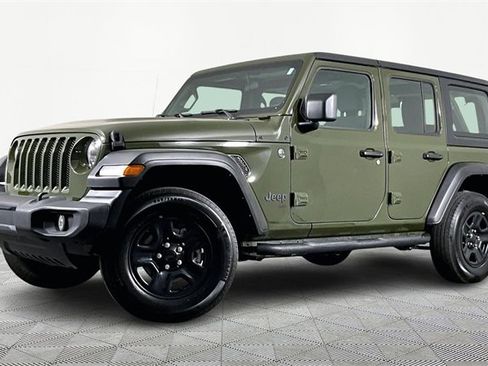 Used 2022 Jeep Wrangler Unlimited Sport image 1