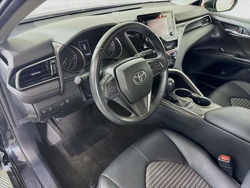 Certified 2022 Toyota Camry SE FWD image 17