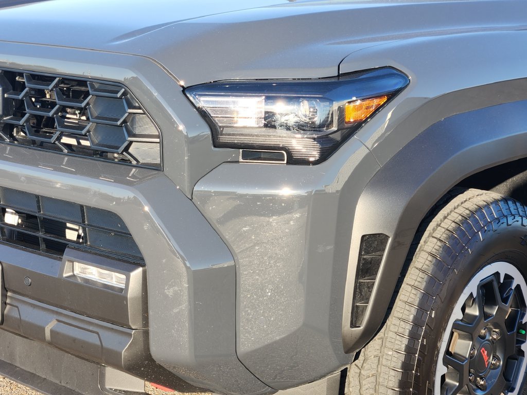 Used 2026 Toyota 4Runner TRD Off-Road Premium AWD/4WD image 8