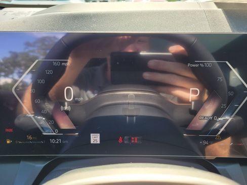 New 2025 BMW X3 xDrive30i w/ Premium Package image 28