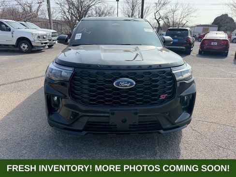 Used 2025 Ford Explorer ST w/ Sun And Sound Package image 3