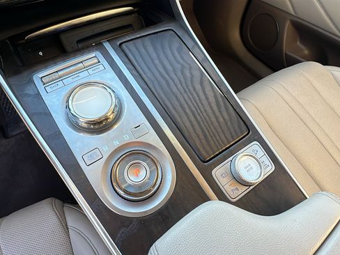 Used 2024 Genesis GV80 2.5T image 31