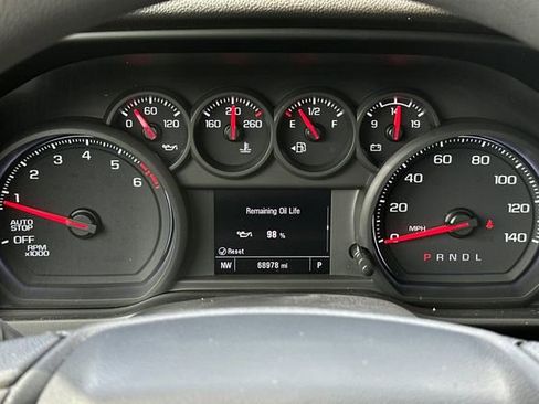 Used 2022 Chevrolet Silverado 1500 Custom image 21