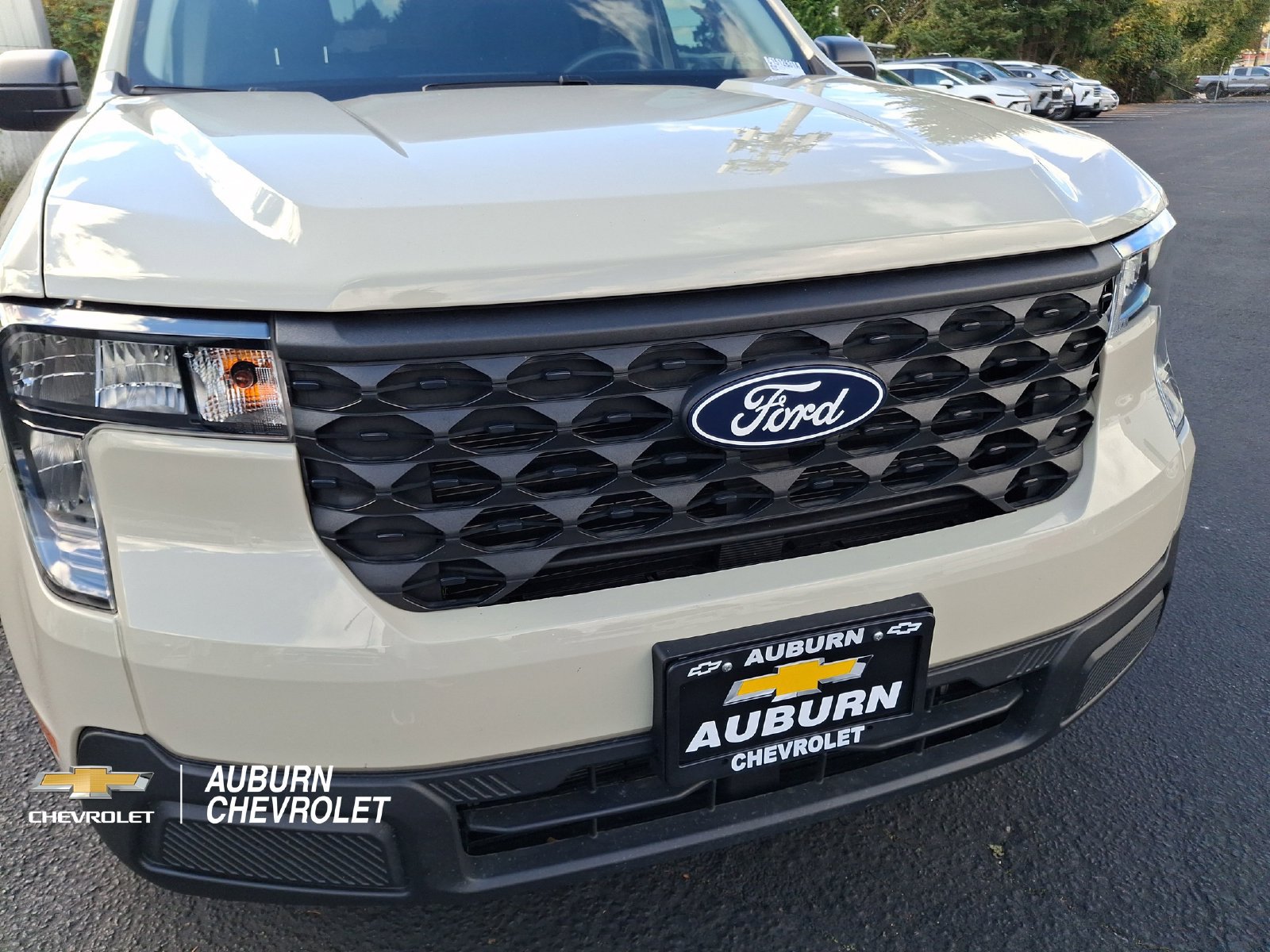 Used 2025 Ford Maverick XL w/ Equipment Group 101A AWD/4WD image 24