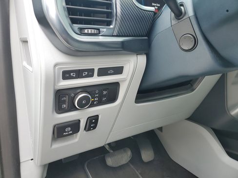 Used 2021 Ford F150 Limited image 23